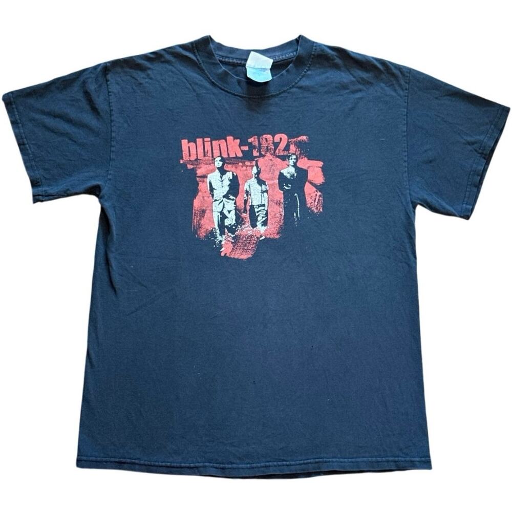 Vintage 2000s Blink-182 Band T-Shirt Red Silhouette Photo Graphic M&O Knits Med